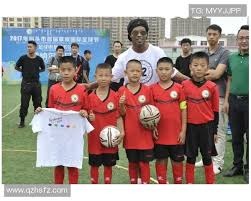 德甲拜仁十人应战下 2：3不敌波琴