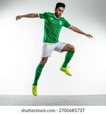 老少都能打！皇马离谱1战：19岁小将2球+拿10分 39岁老汉13年1球