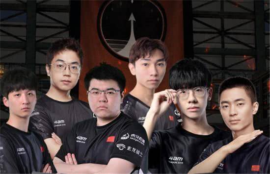 不仅依赖于 不仅依赖于